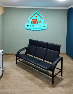 Диван в зал ожидания