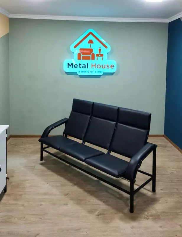 Диван в зал ожидания