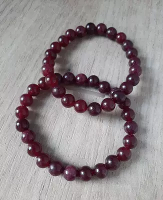 Браслет из граната. Гранатовый браслет