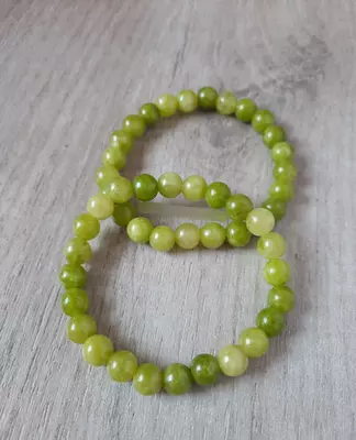 250 000 сум / шт. Браслет из хризолита (оливин)