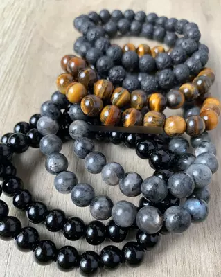 Labradorit bilan bilaguzuk OksMikhWorkshop