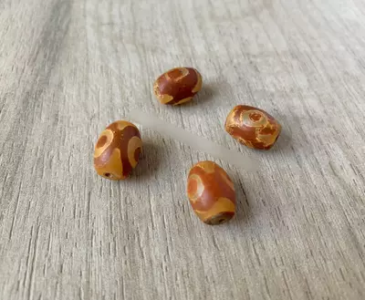 Денежные бусины Дзи (Дзы). Тибетские амулеты из агата. Сувениры