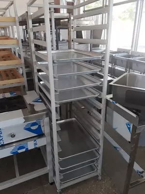 1 800 000 сум / шт. Стеллаж для подносов