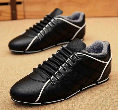 Sport poyafzali odamning san'ati 02 - 209 356.5 so'm / juft