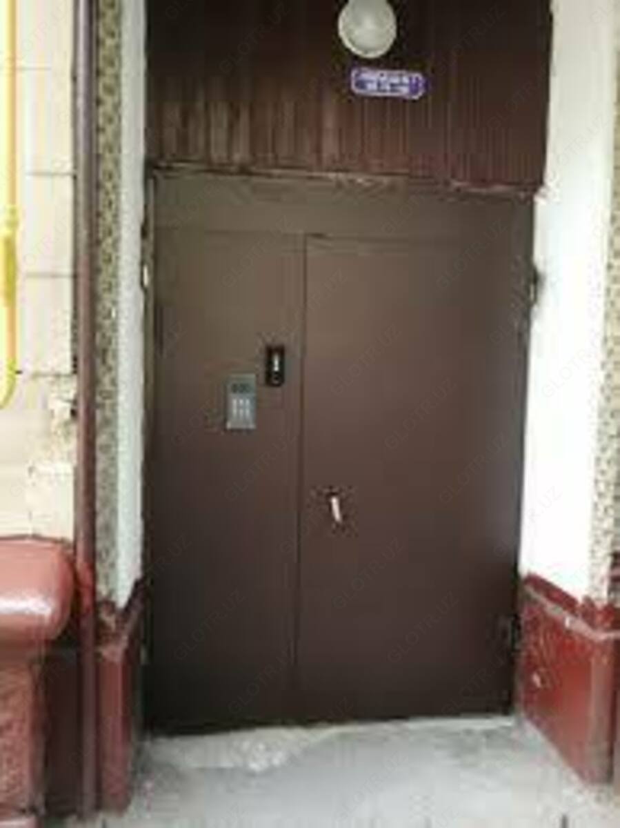 Установка подъездных входных металлических дверей, цена 450 000 сум от ...