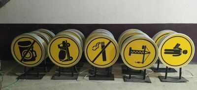 Цена по запросу Таблички