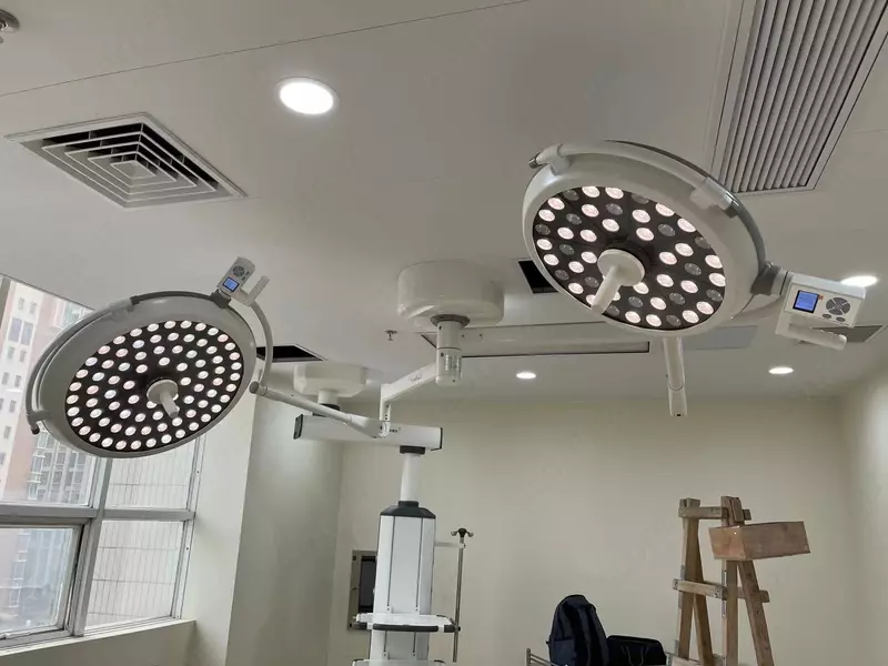 Yangi LED sovuq yorug'lik manbai - по запросу