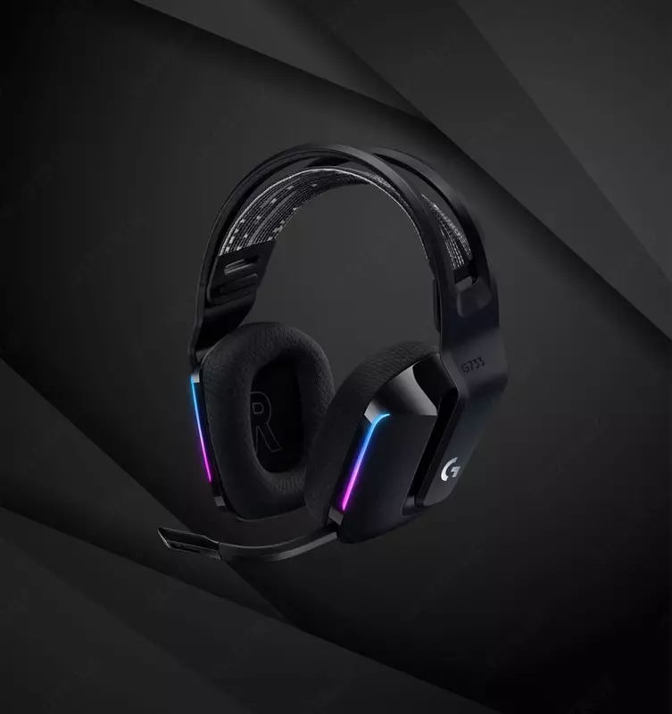 Беспроводная игровая гарнитура Logitech G733