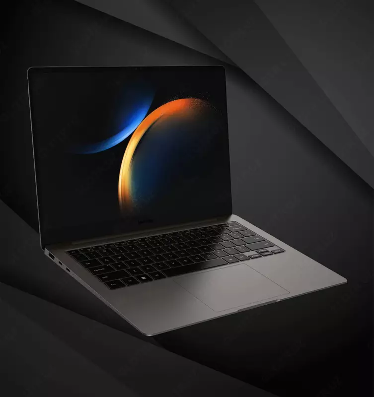  Ноутбук Samsung Galaxy Book3 Pro / Intel Core i7 1360P - 