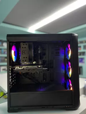 “Hamyonbob” o’yin uchun PK / Игровая сборка