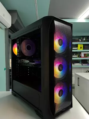 “Hamyonbob” o’yin uchun PK / Игровая сборка