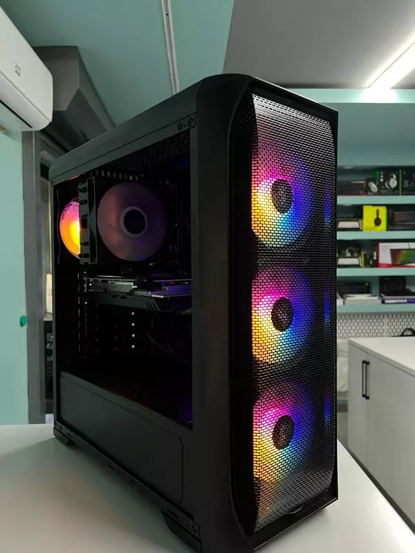 “Hamyonbob” o’yin uchun PK / Игровая сборка