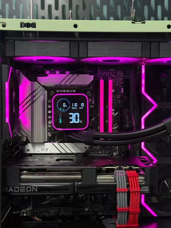  PCshopdan oyin sborkasi / Intel i7 13700KF / RX 7700XT - 