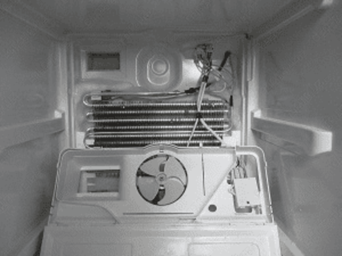 Вентилятор холодильника Indesit b16rm