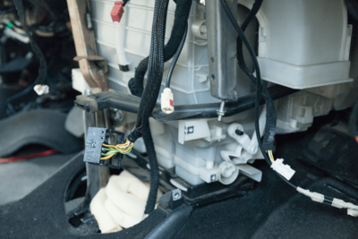 Мелкий ремонт холодильника - Цена по запросу