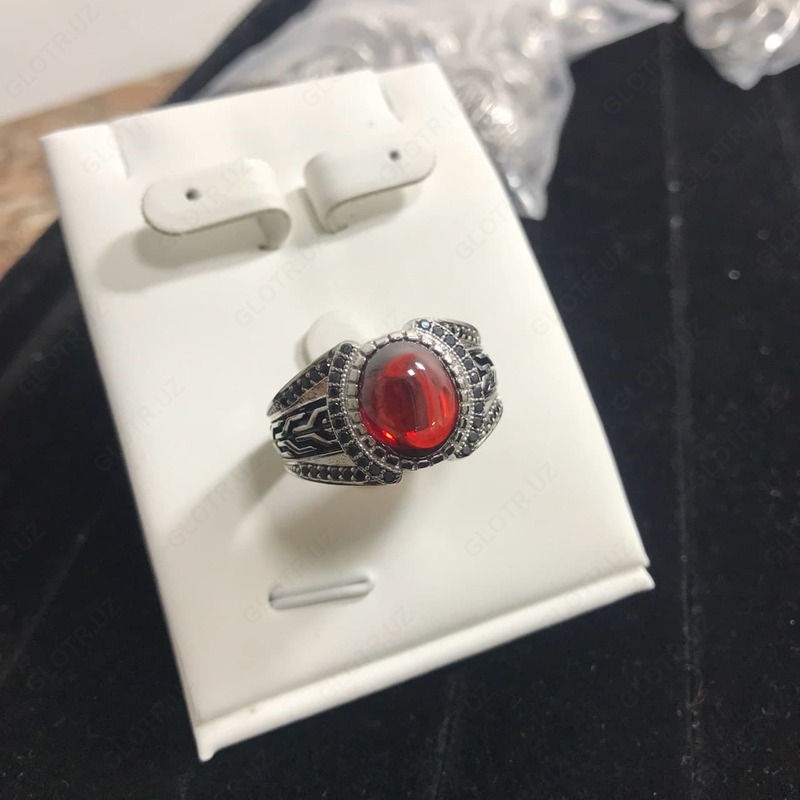 Erkaklar kumush uzuk (10 g)