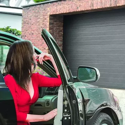 Секционные ворота