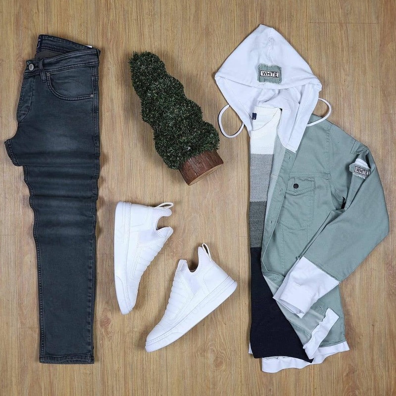  Erkaklar kiyimlari toplami Chakana savdo