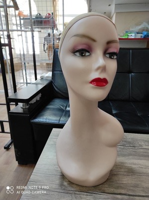 Реалистичный Манекен для причесок