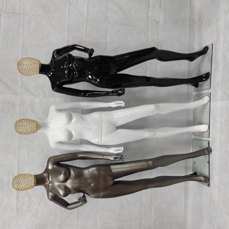 Витринные манекены (материал полипропилен)