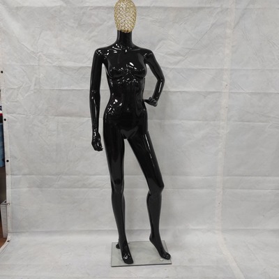 Женский манекен (черный)