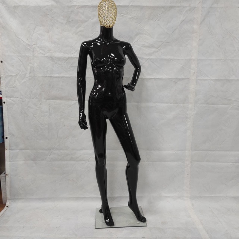 Женский манекен (черный) - от {0} сум