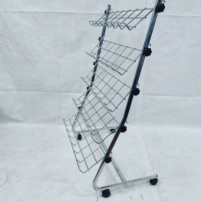 Металлическая торговая стойка с полками - 660 000 сум / шт.