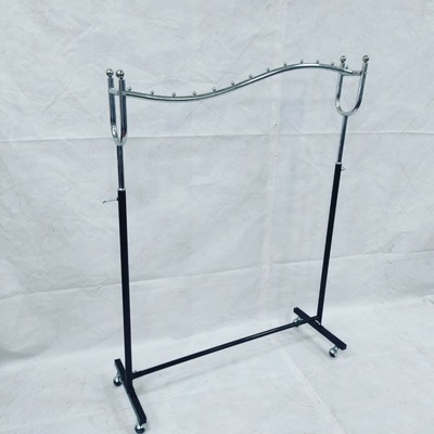Вешало для одежды напольное