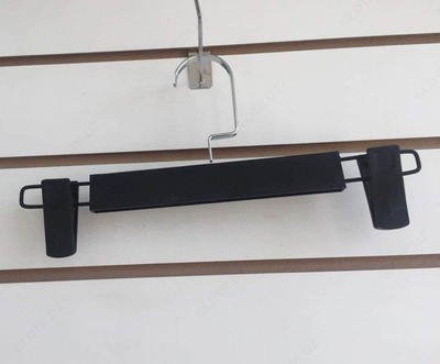 Вешалка для брюк