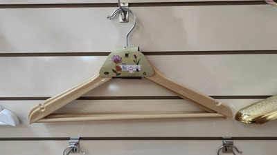 Вешалка-плечики №009 - 7 150 сум / шт.