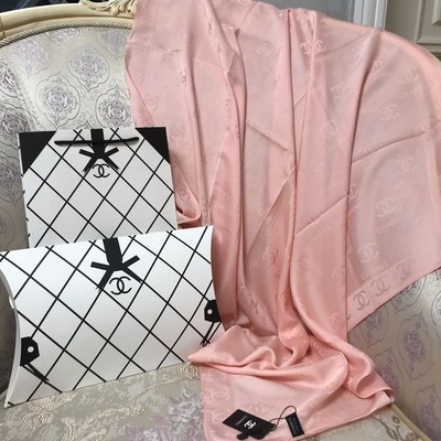 Платок Chanel