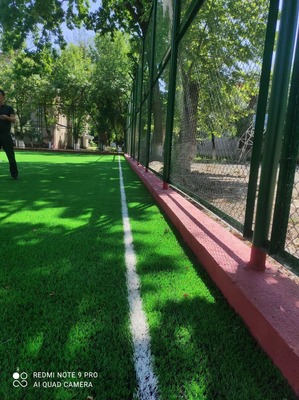 3-sonli futbol stadionini qurish