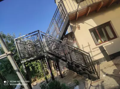 от 350 000 сум / кв.м Лестничные ограждения