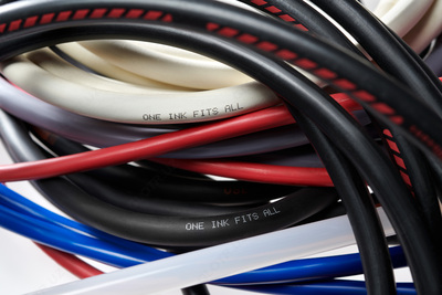 снижает совокупную стоимость владения за счет кодов качества.