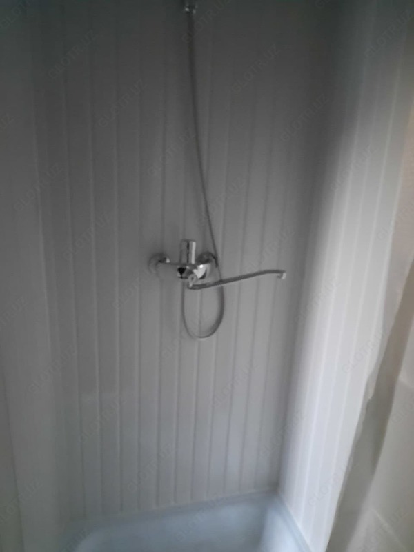 Контейнер под душевую