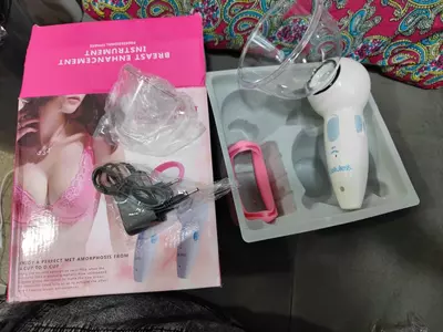 002 BREAST PUMP вакуумный увеличитель груди - 400 000 сум / шт.