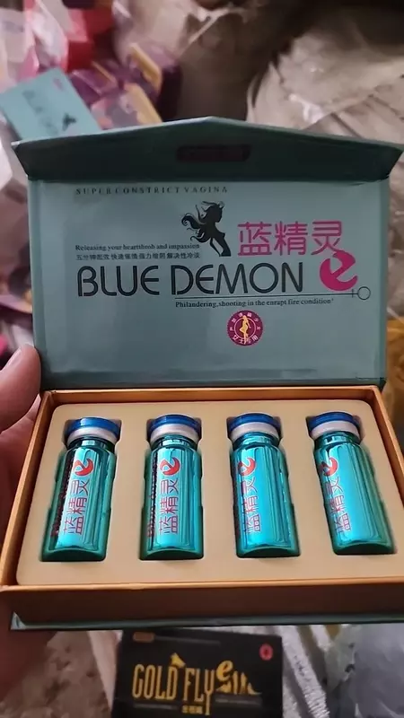 150 000 сум Женские возбуждающие капли "Blue Demon"