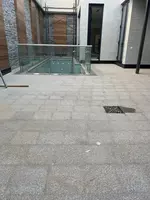 Granit Kuksaroy kulrang-bej olov bilan ishlangan qo'pol