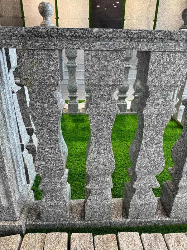 Kulrang Kuksaroy granit shkafi