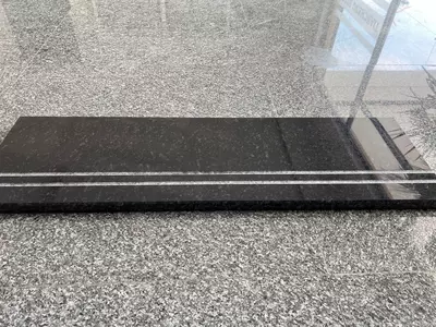 Полированные ступени из гранита Black Diamond - OOO "Tiancheng stone group"