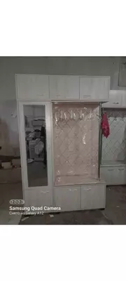 Прихожая с зеркалом и вешалками Только в розницу