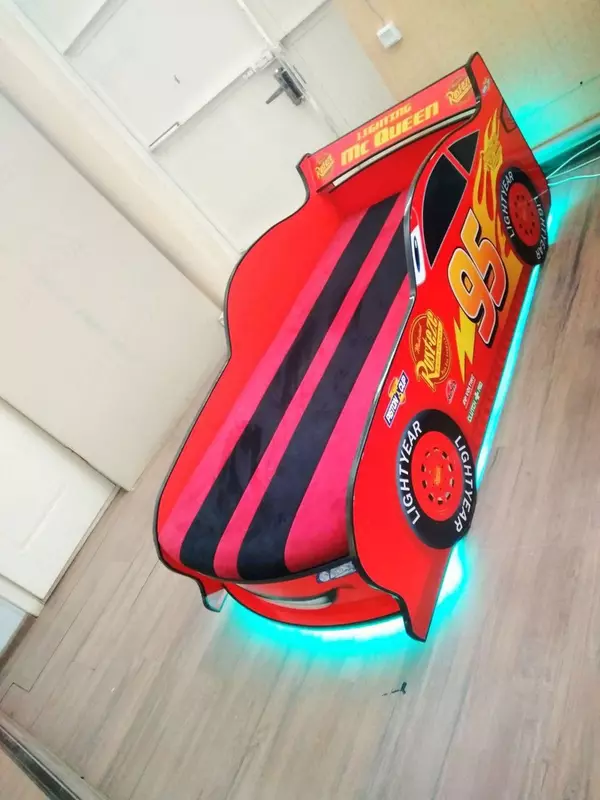 Bolalar mashinali to'shagi - 2 650 000 so'm