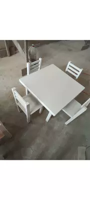 Детский столик со стульями