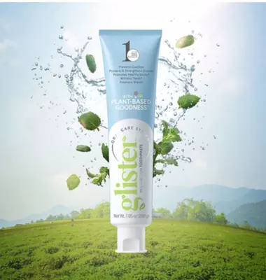 Зубная паста и жидкость для полости рта "Glister"