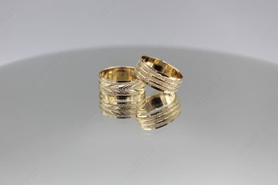 Золотые кольца (007) - от 30 000 сум / грамм