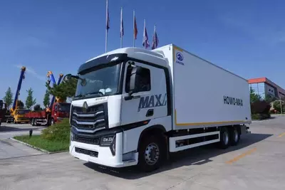 Фургон Howo-Max 6x4 480 л.с. 8