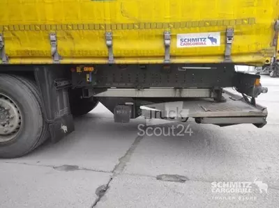 Цена по запросу Полуприцеп шторный Schmitz б/у