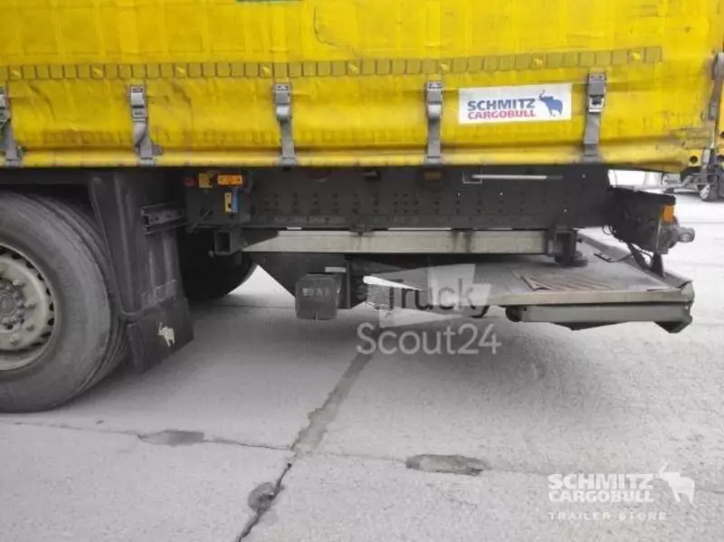 по запросу Полуприцеп шторный Schmitz б/у