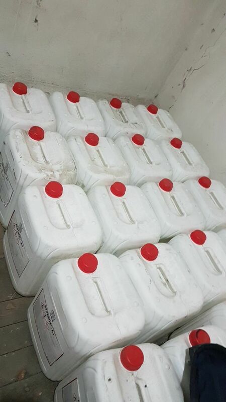 Polyester qatroni - {0} so'mdan