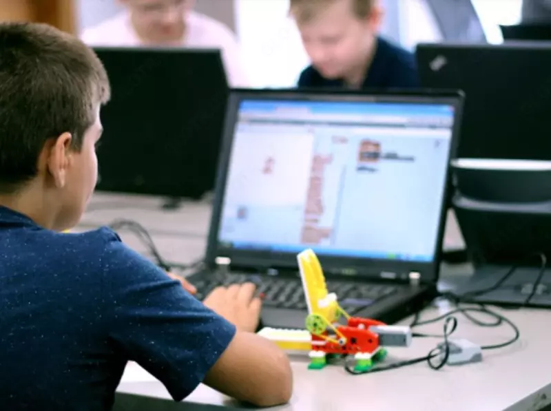 Курсы по Adobe photoshop для детей - 600 000 сум